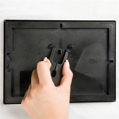 Photo klapramme, sort, 25 mm profil, A4, med bagstøtte